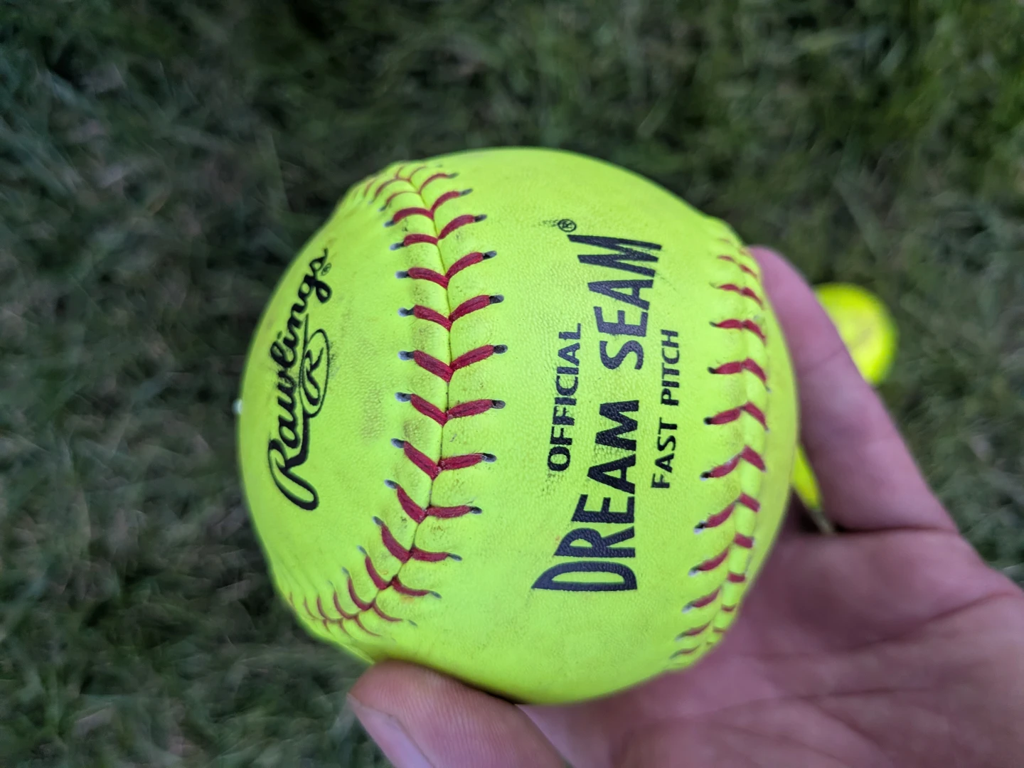 Fastpitch Softballs 12" & 11" - photo 2