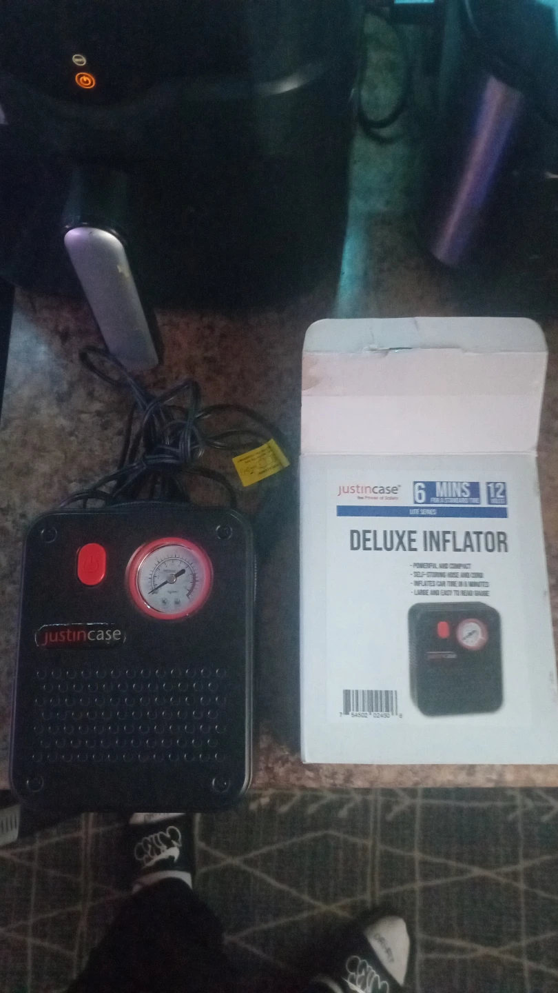 Tire inflator for car