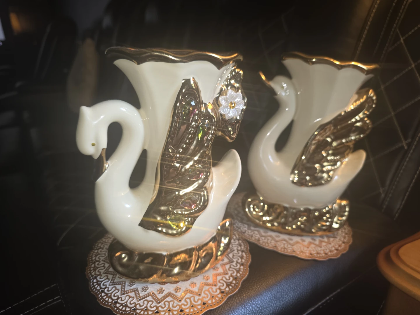 Set of Two Decorative Swan Vases - photo 2