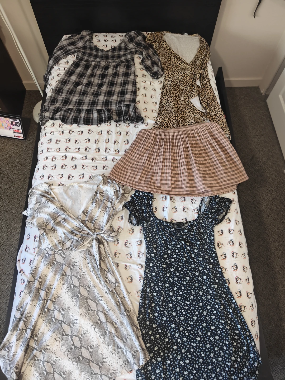 Mini Dress and Mini Skirt Set 🧡💖
