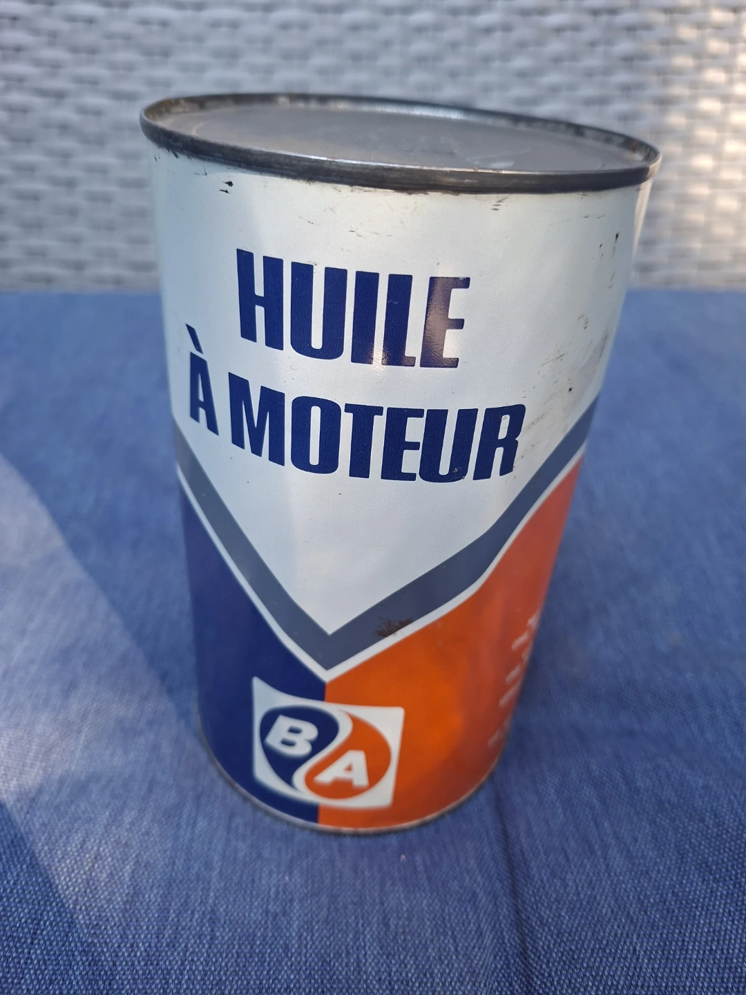 Vintage BA British American Motor Oil Can - photo 3