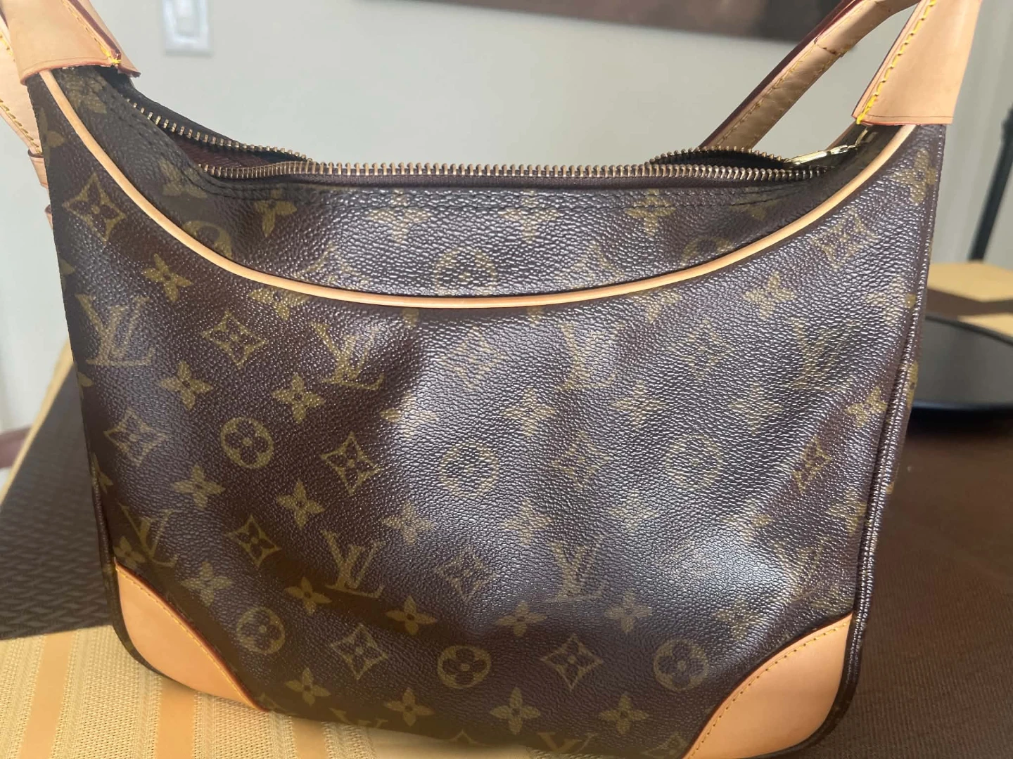Louis Vuitton Monogram Shoulder Bag - photo 2