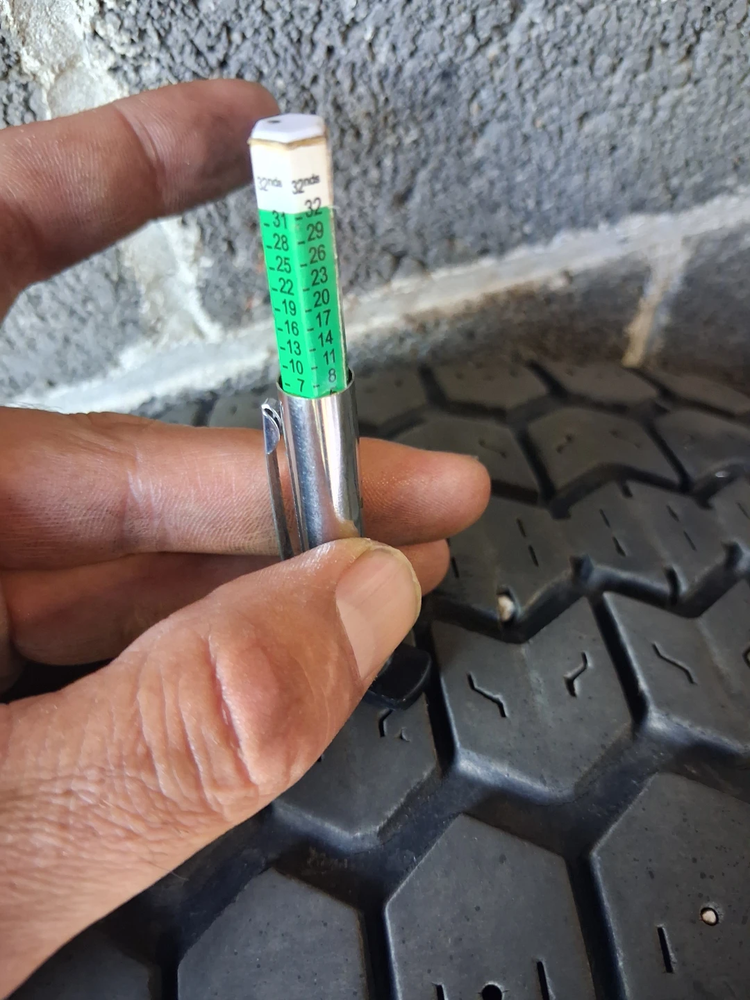 205/60/16, 5 x 100. Winter Tires with Rims - photo 2