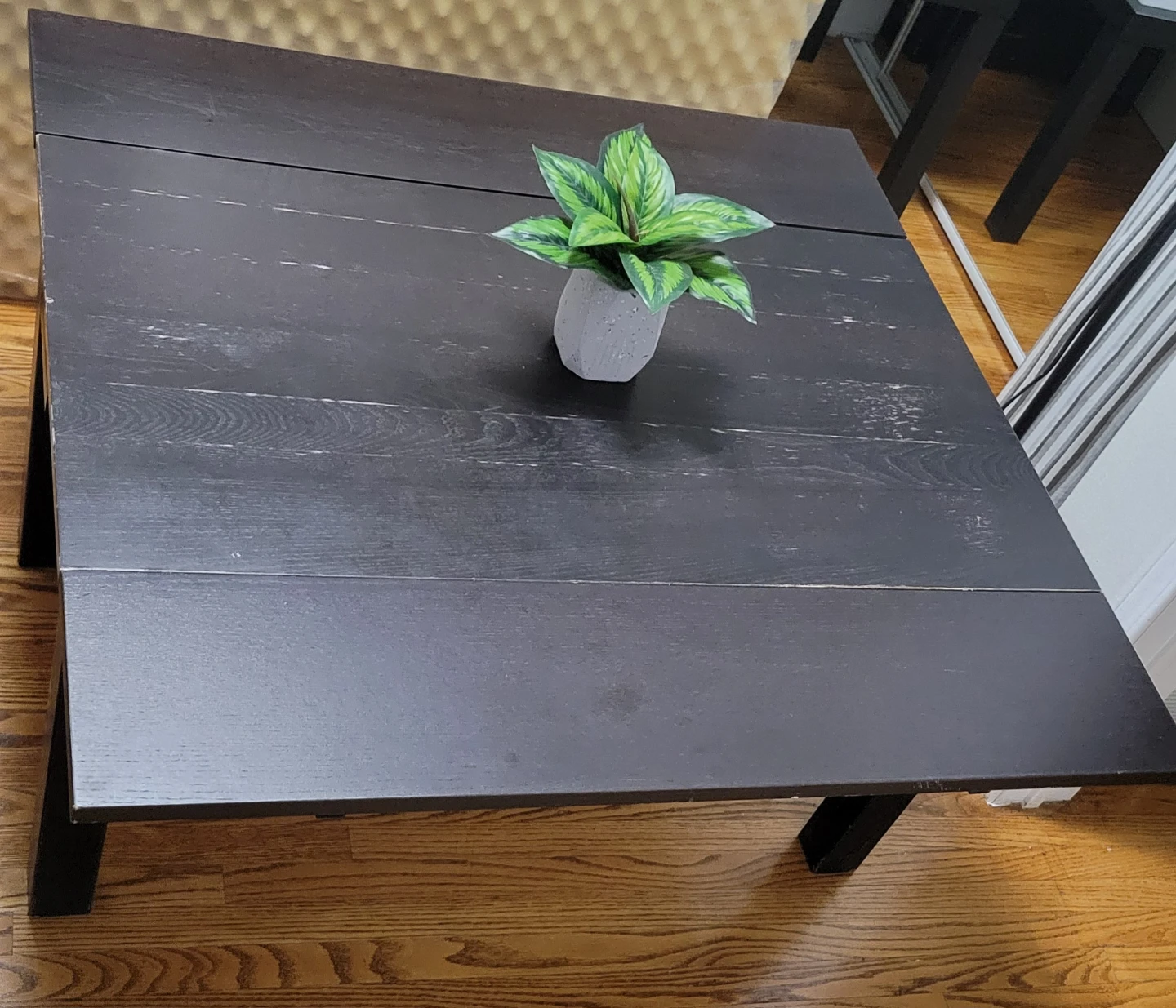 ‼️Selling Wooden Table‼️ - photo 3