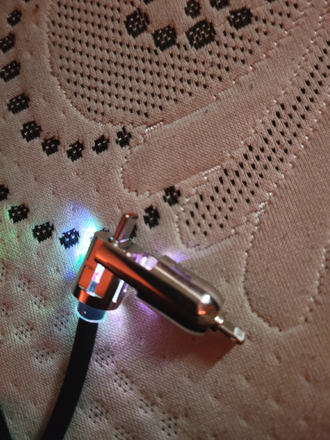 USB Charging Cable with LED Lights - photo 2