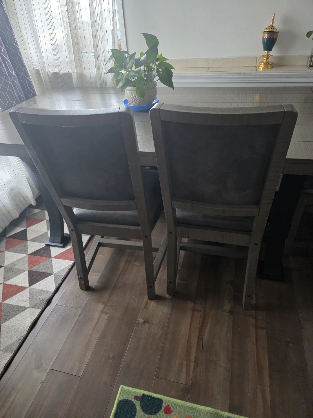 Dinning table with chairs - photo 4