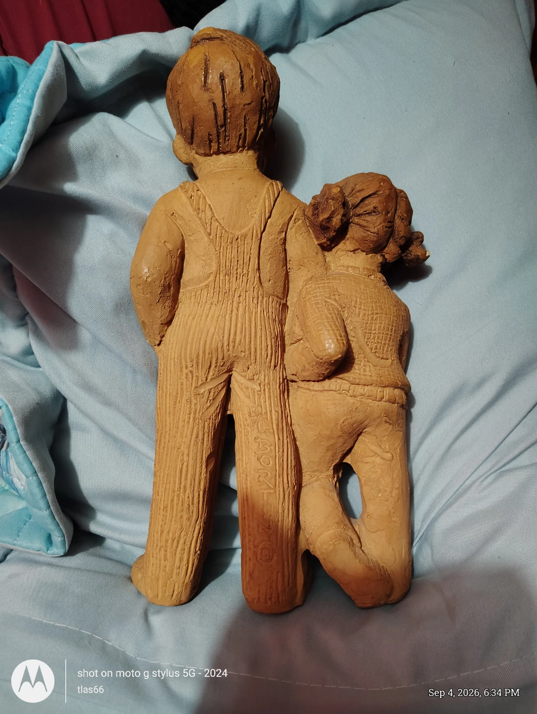 Clay Figurine of Boy and Girl - photo 2