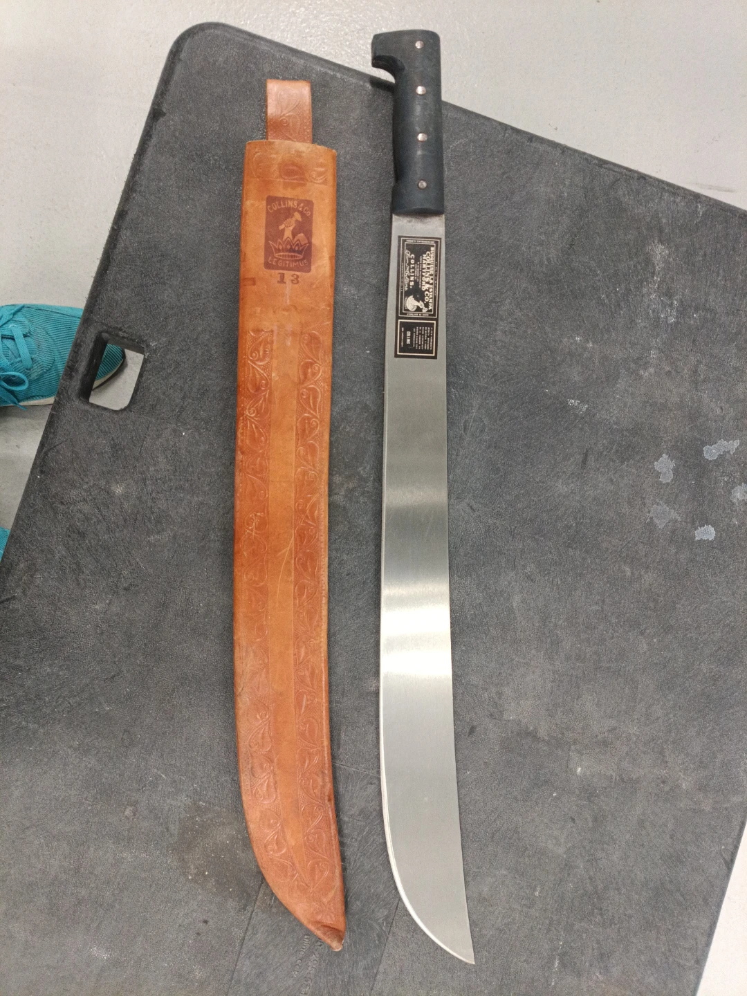 Vintage Collins & Co. Legitimus Machete with Leather Sheath - photo 2