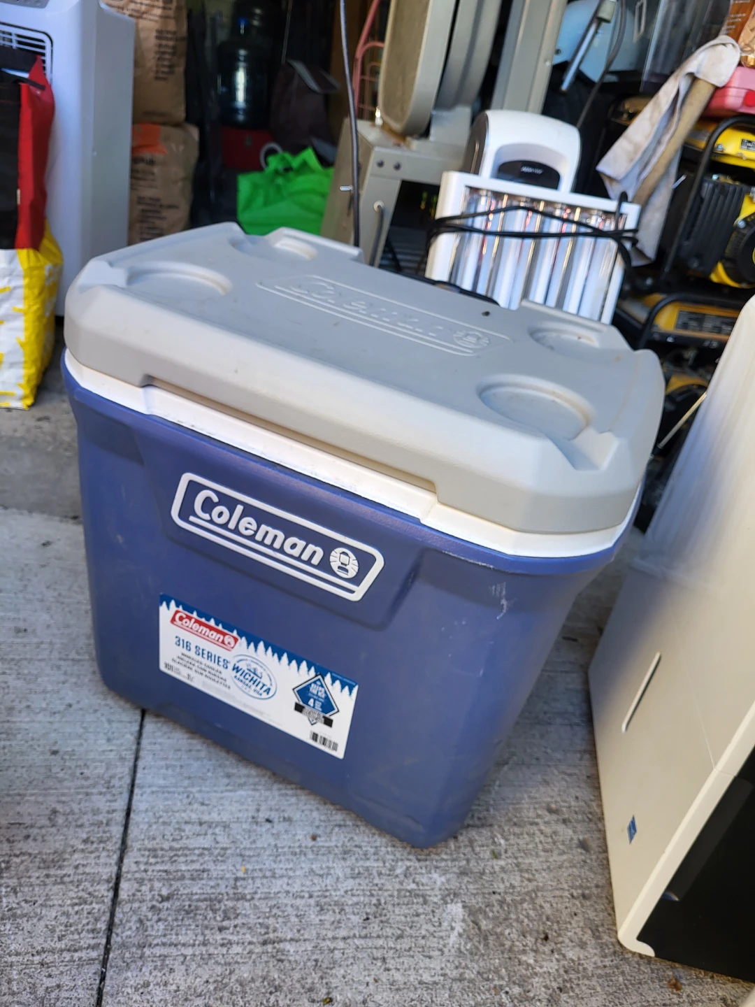 Coleman 316 Series Wichita Cooler