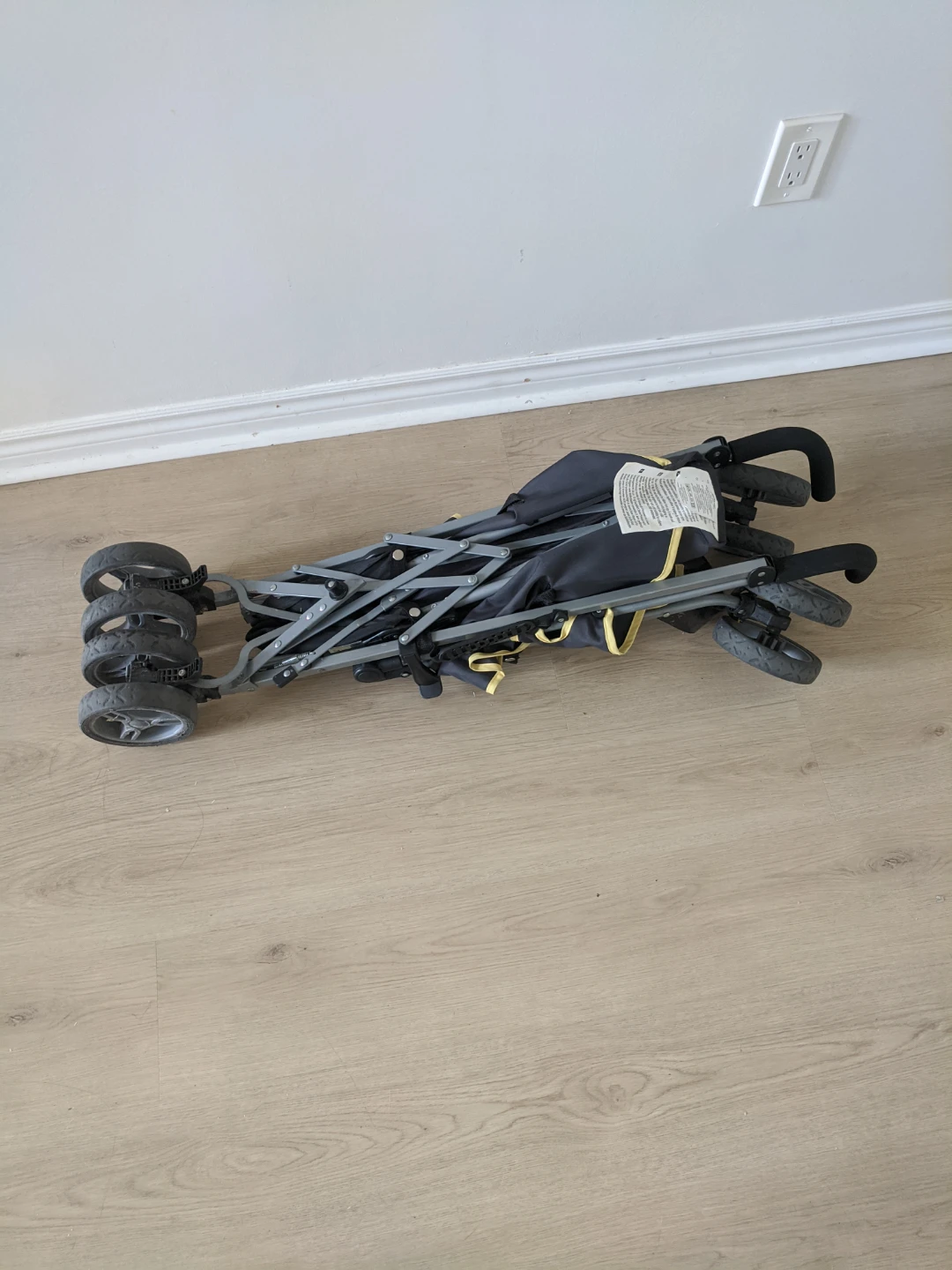Lightweight Umbrella Stroller - photo 5