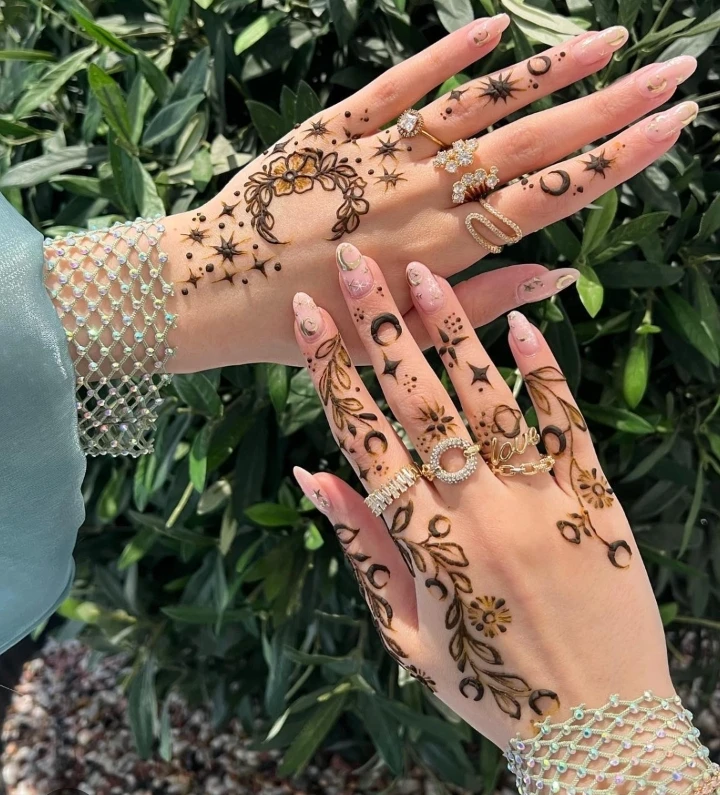 🤎 GET YOUR MEHNDI DONE! 🌿✨🏈 - photo 2