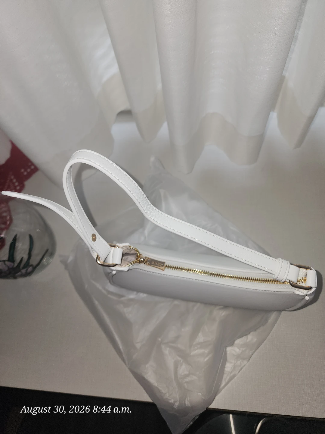 White Minimalist Shoulder Bag - photo 4