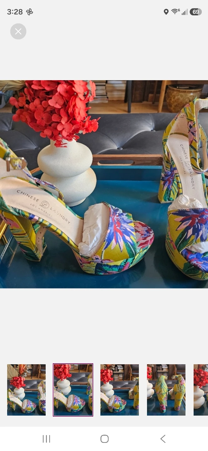 NEW/UNWORN- Chinese Laundry Avenue 2 Heels - Lotus Print - photo 2