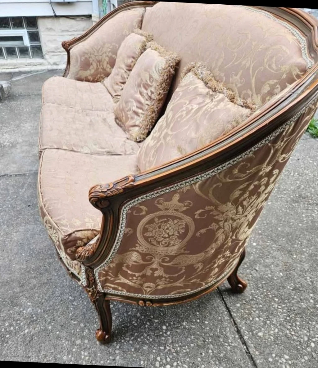 Beautiful louis XV style sofa - photo 2