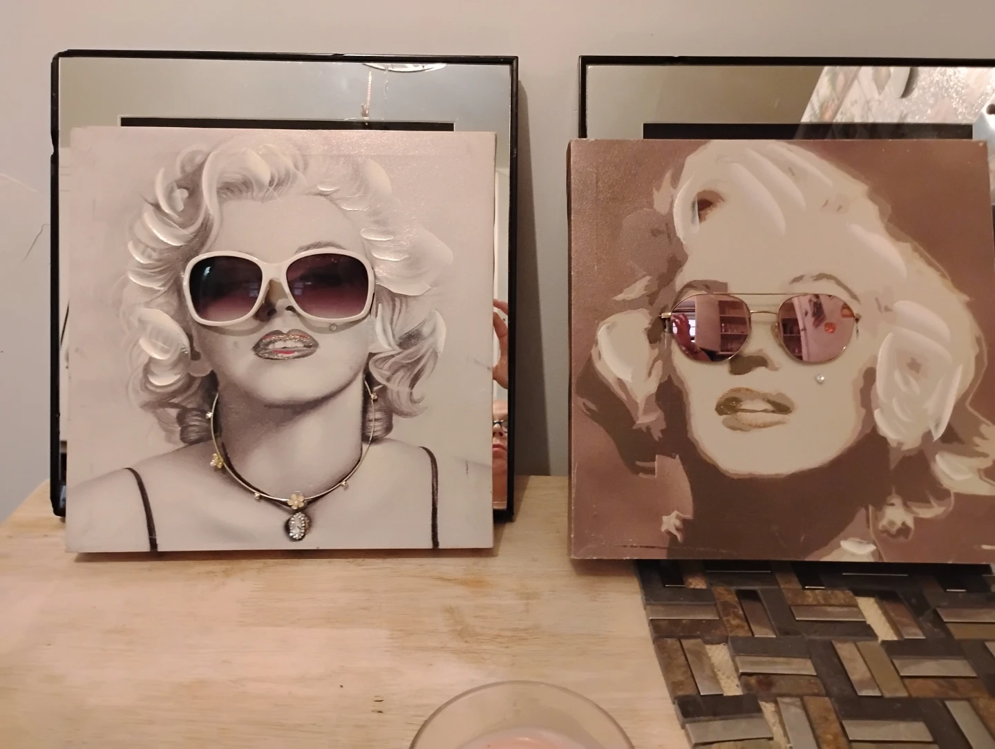 Marilyn Monroe Framed Wall Art Collection - photo 4