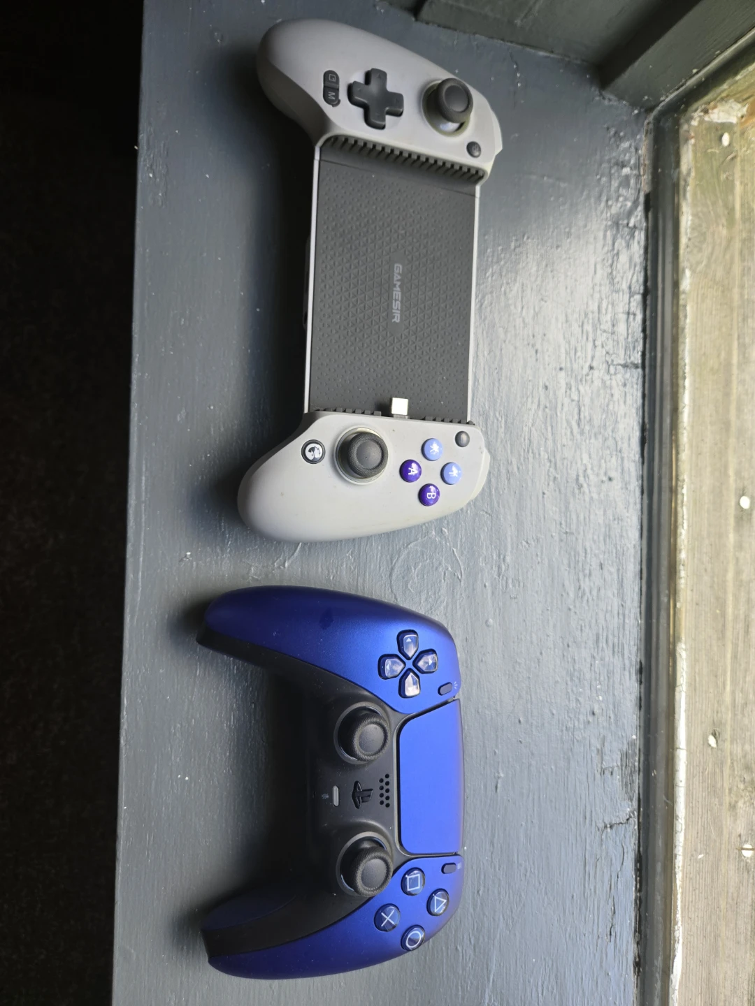 Xbox One Console with Games and Controllers - photo 2