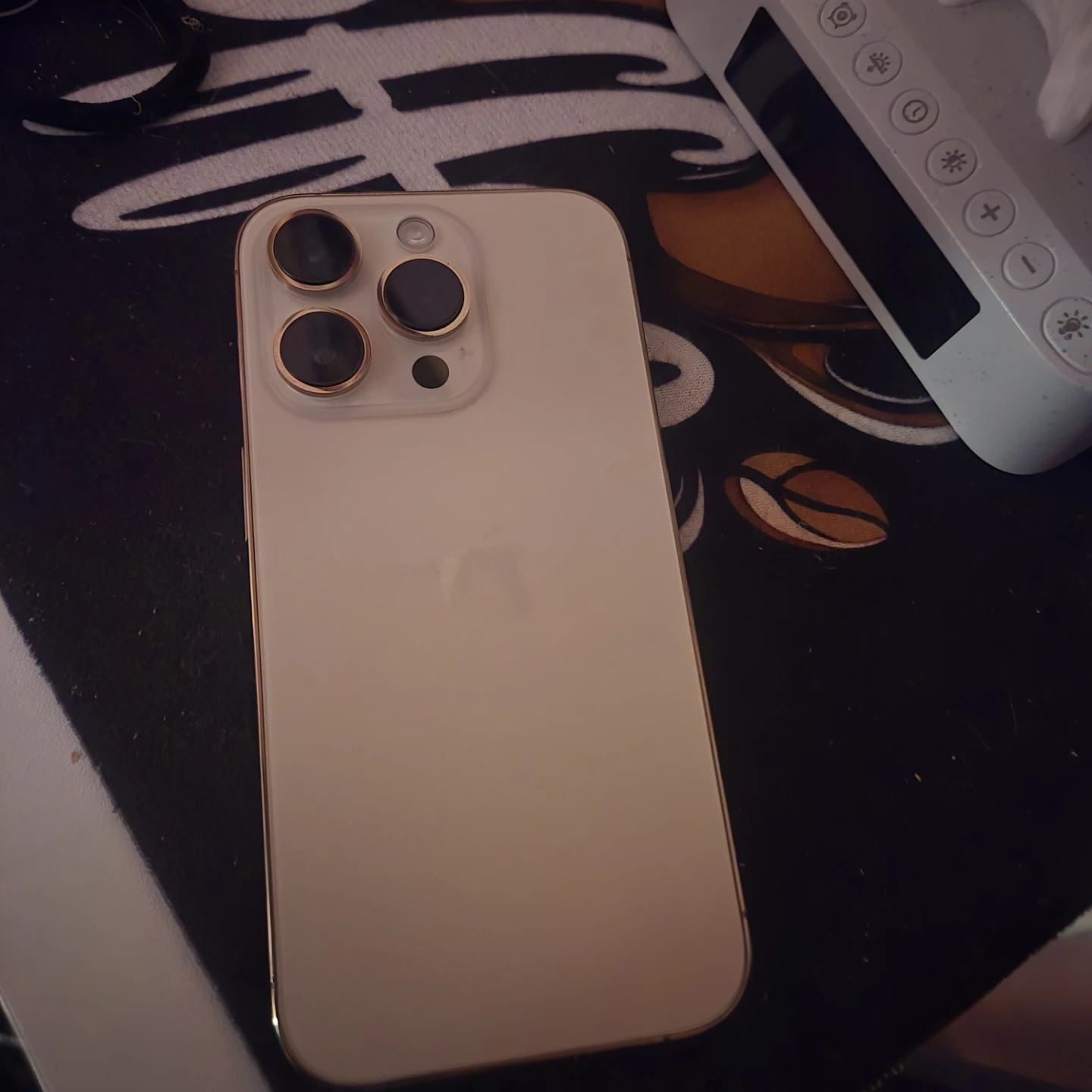 Iphone 14 pro - photo 2