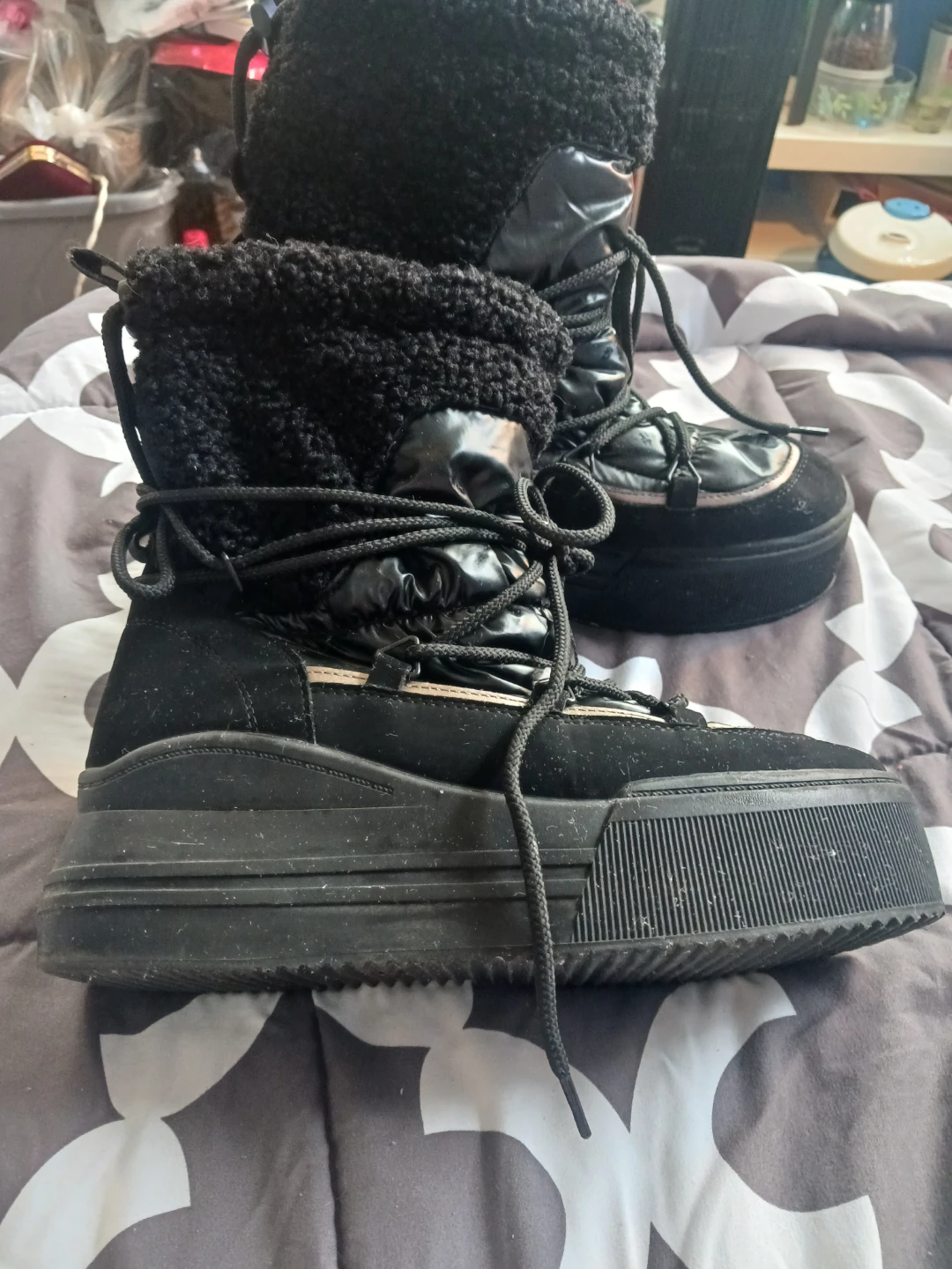 Black Platform Winter Boots - photo 2
