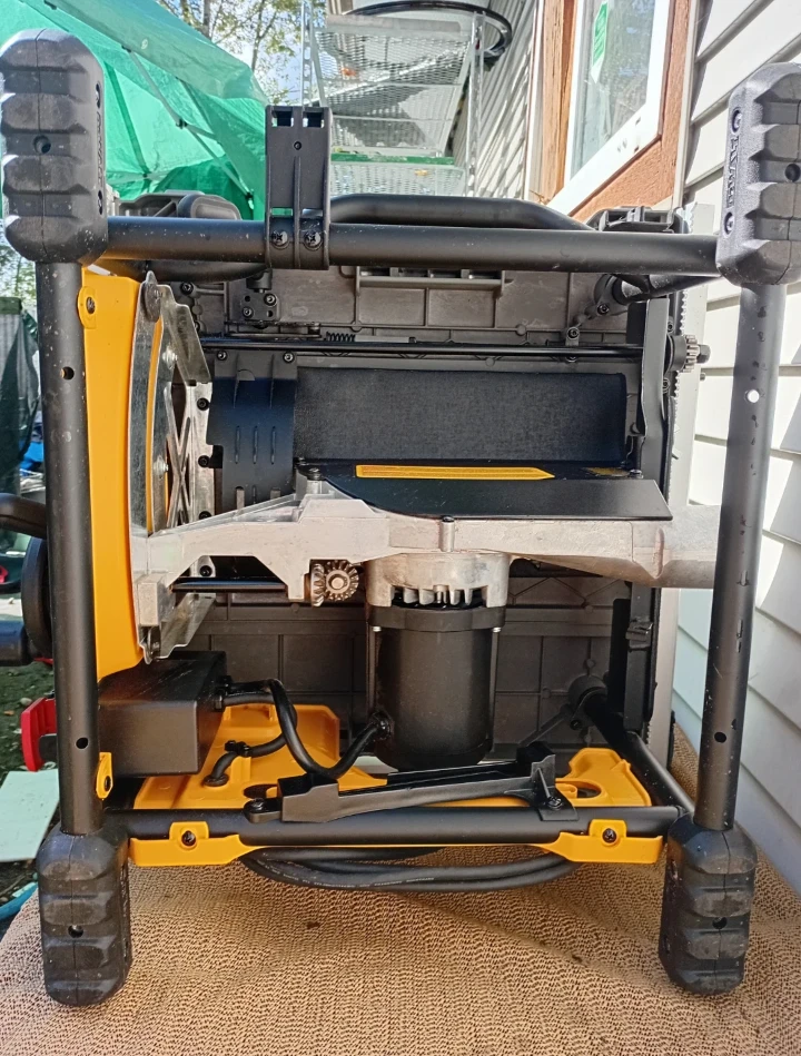 DEWALT Table Saw [ near"mint-condition ] - photo 4