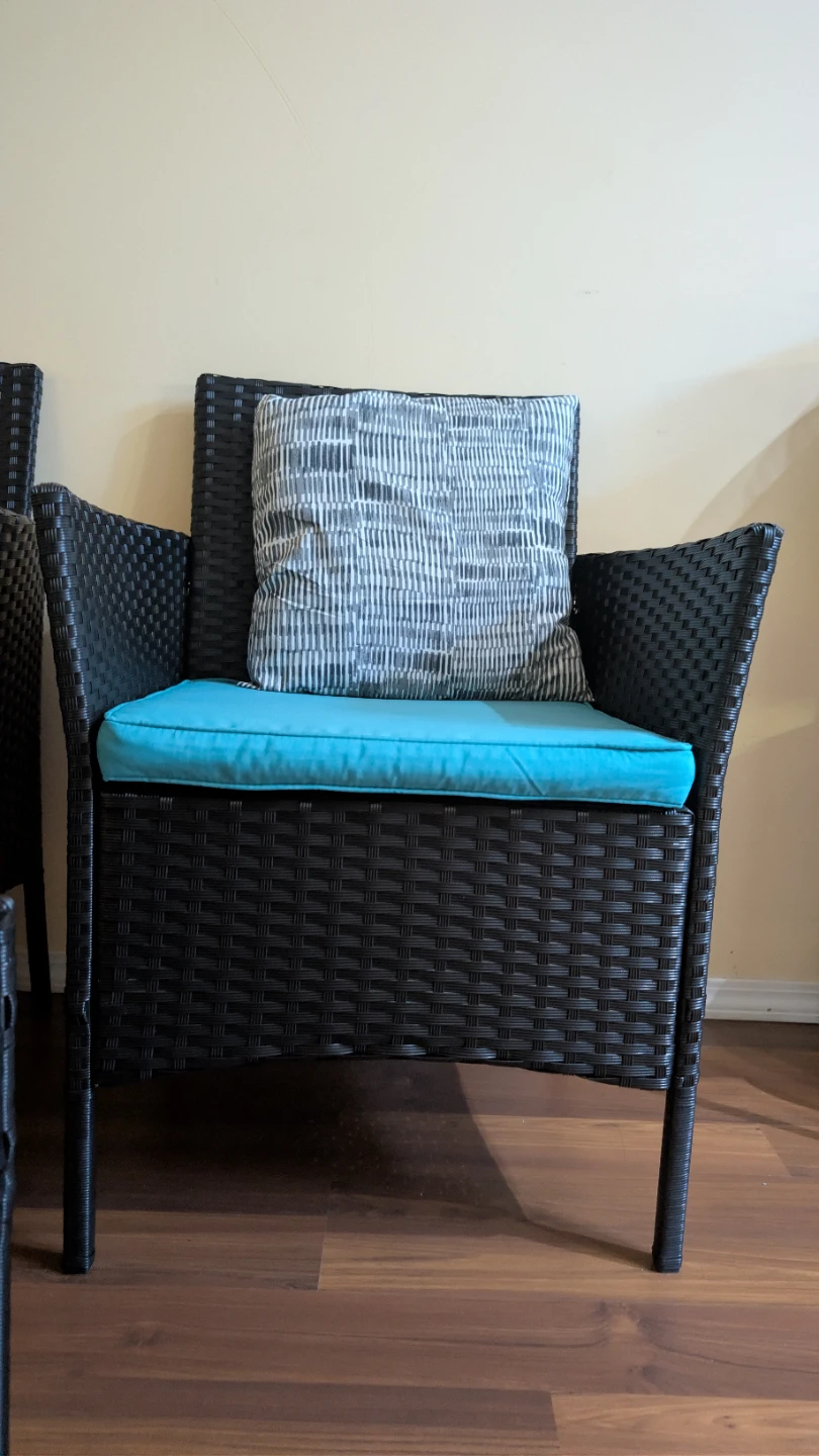 Patio furniture - photo 3