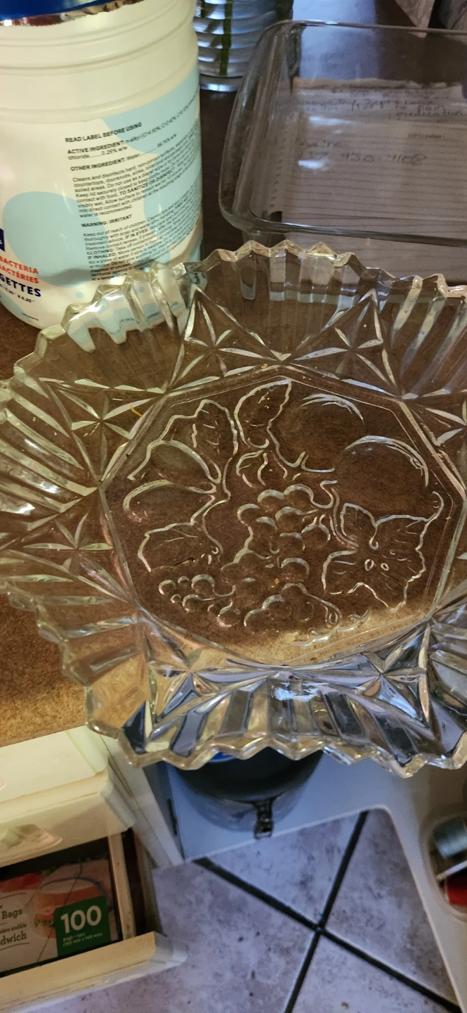 Vintage Pressed Glass Fruit Serving Bowl