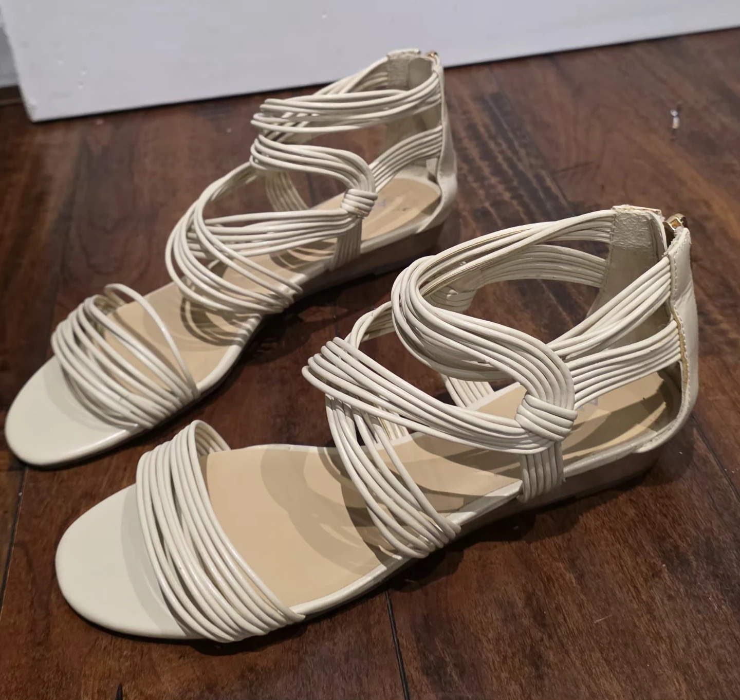 ALDO Peppe Strappy Sandals White size 9 - photo 4