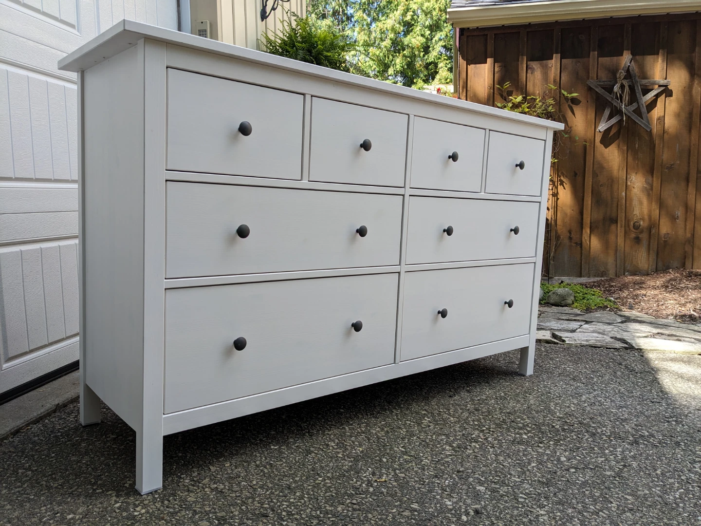 Ikea HEMNES 8 Drawer Dresser -Like New - photo 2
