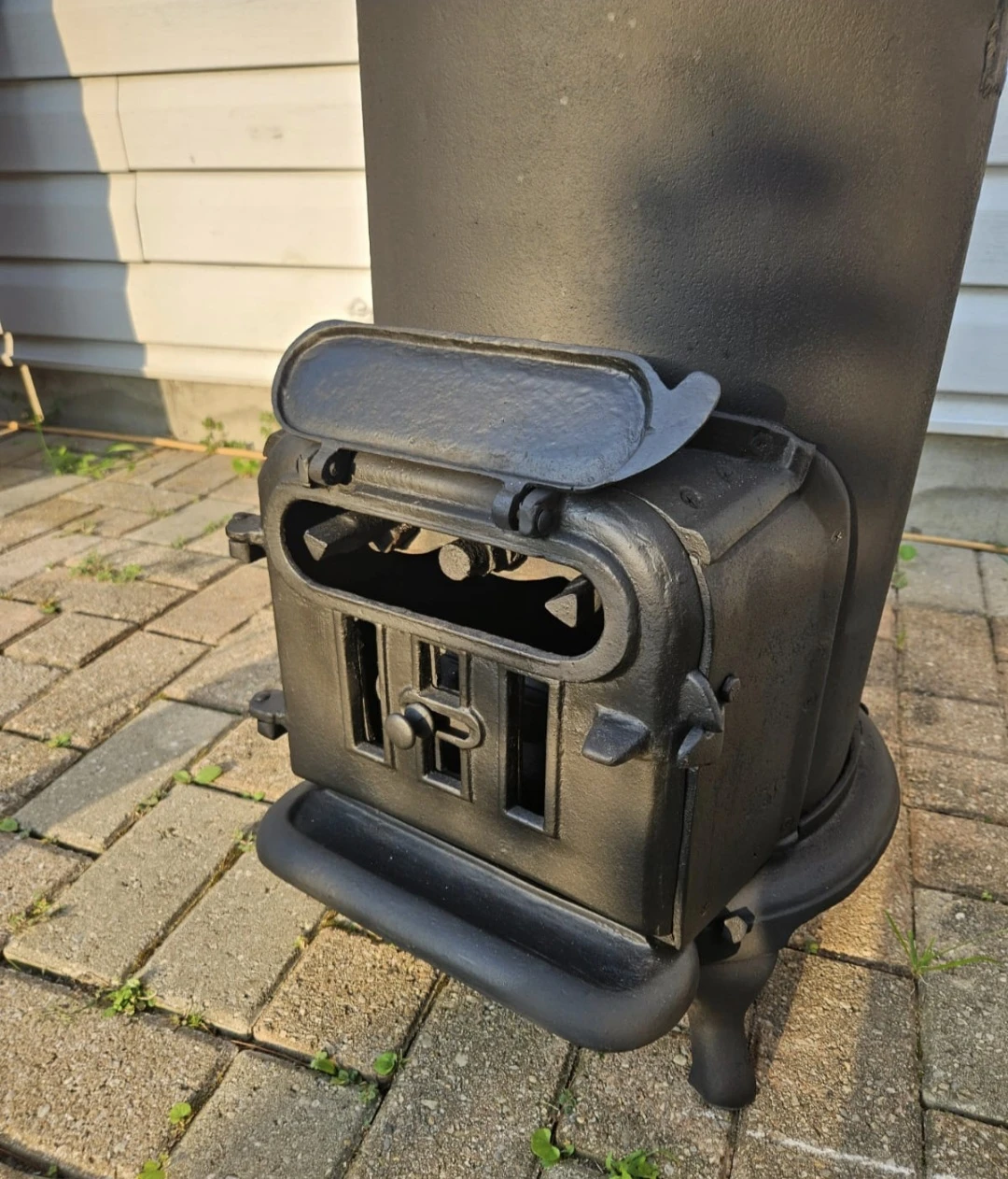 Old 24 Wood Stove - photo 4