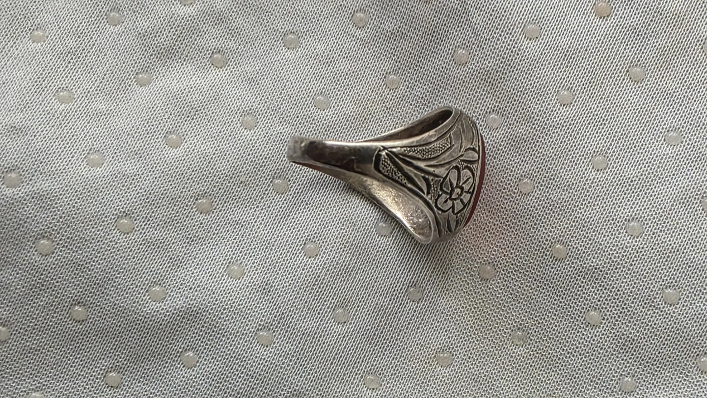 Vintage style red stone ring - photo 4