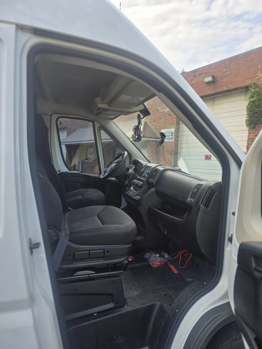 Ram ProMaster Van - photo 2