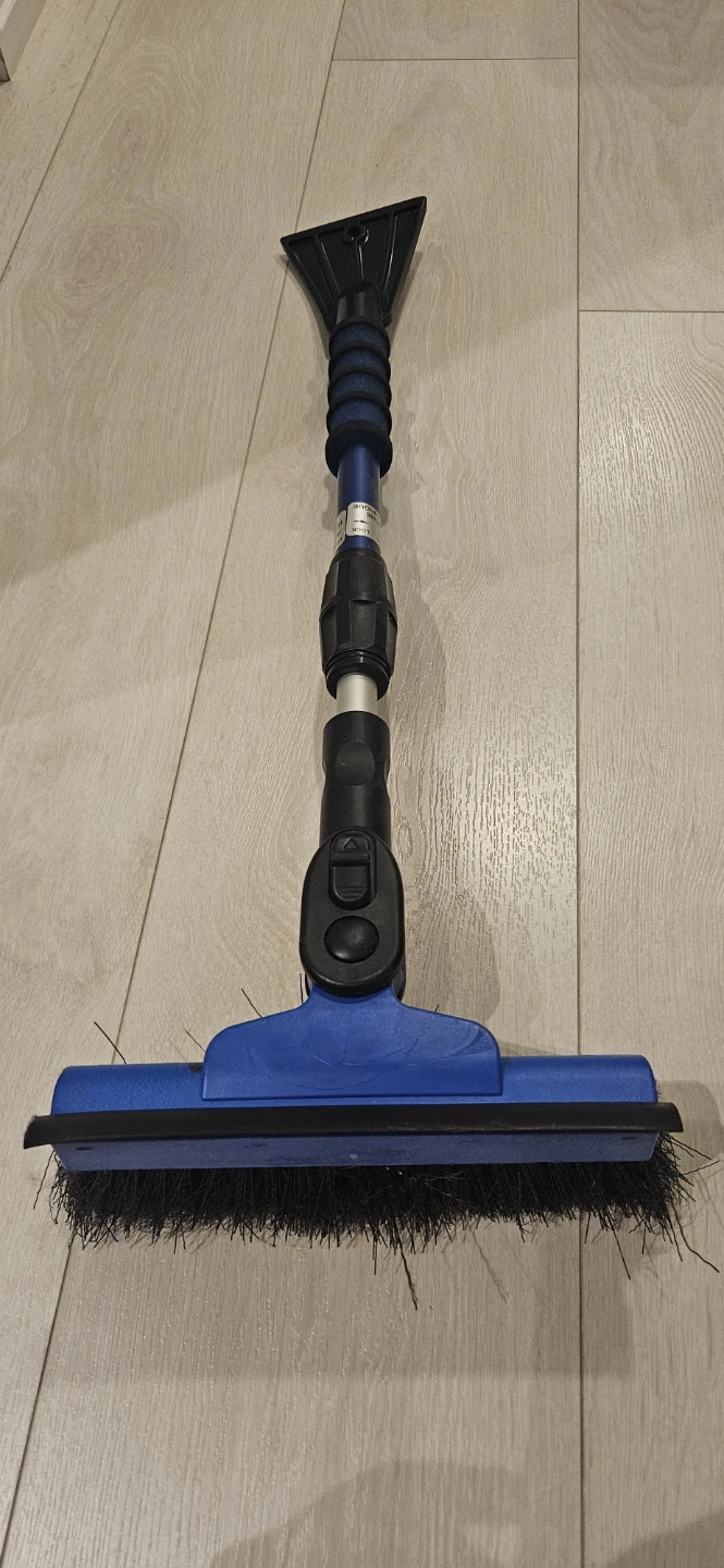 Telescopic Snow Brush and Ice Scraper - photo 2