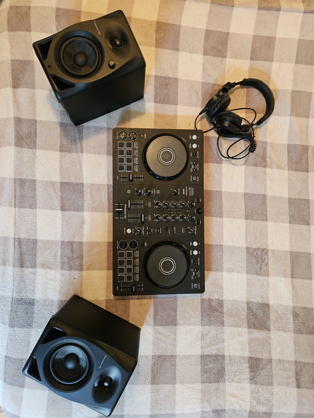 Pioneer Dj-4 inch Desktop Active Monitor Speaker - Black - photo 4