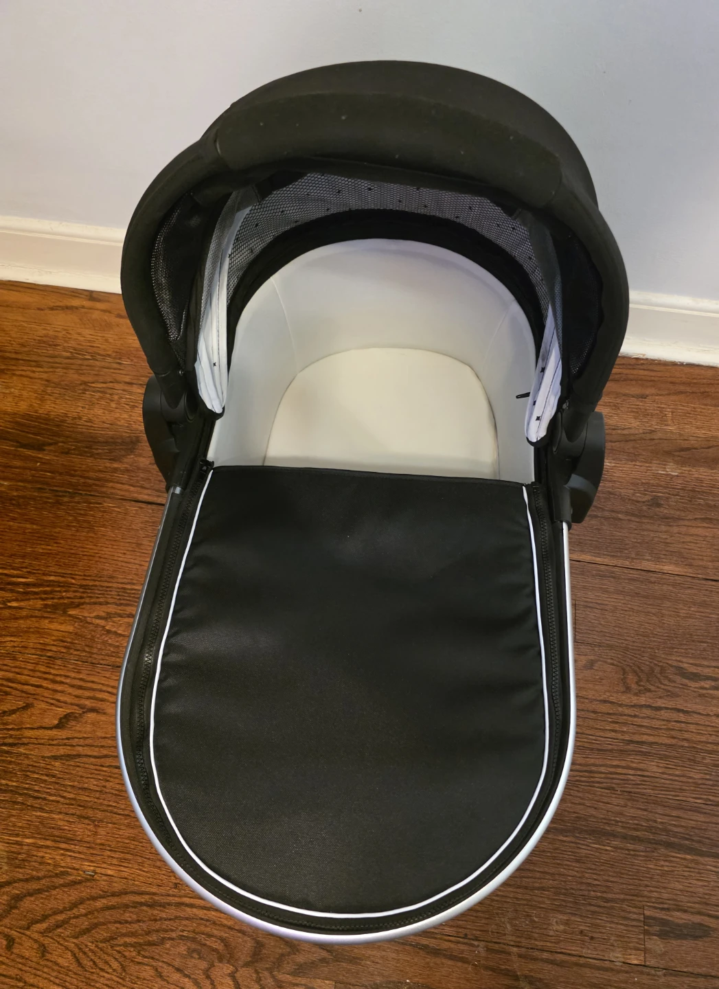 Mockingbird Bassinet and Stand - photo 5