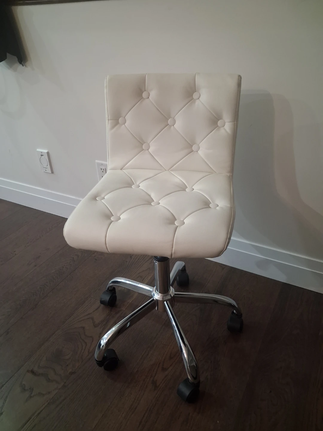 White Tufted Rolling Office Chair
