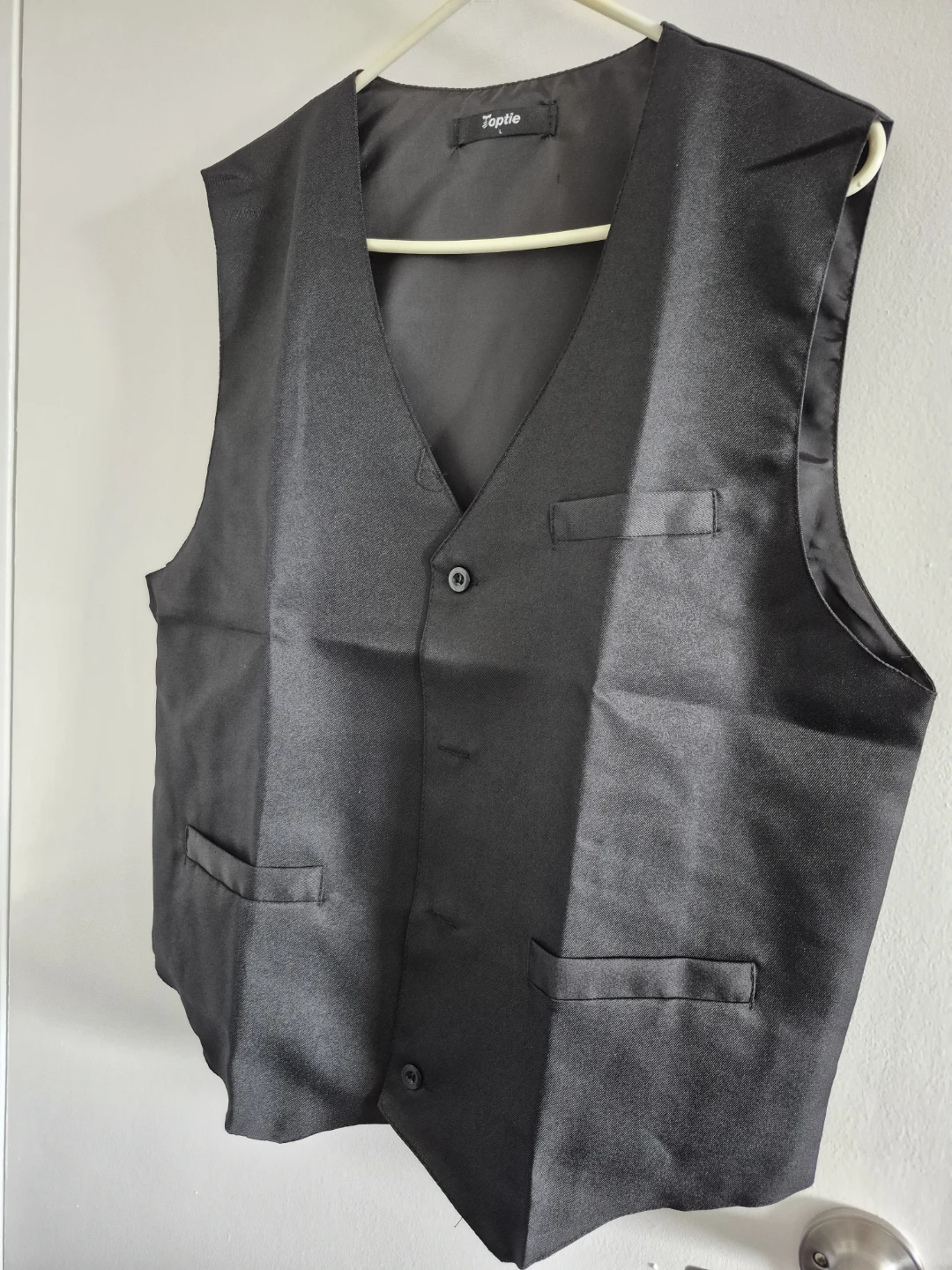 Women's White Dress Shirts and Unisex Vests - photo 3