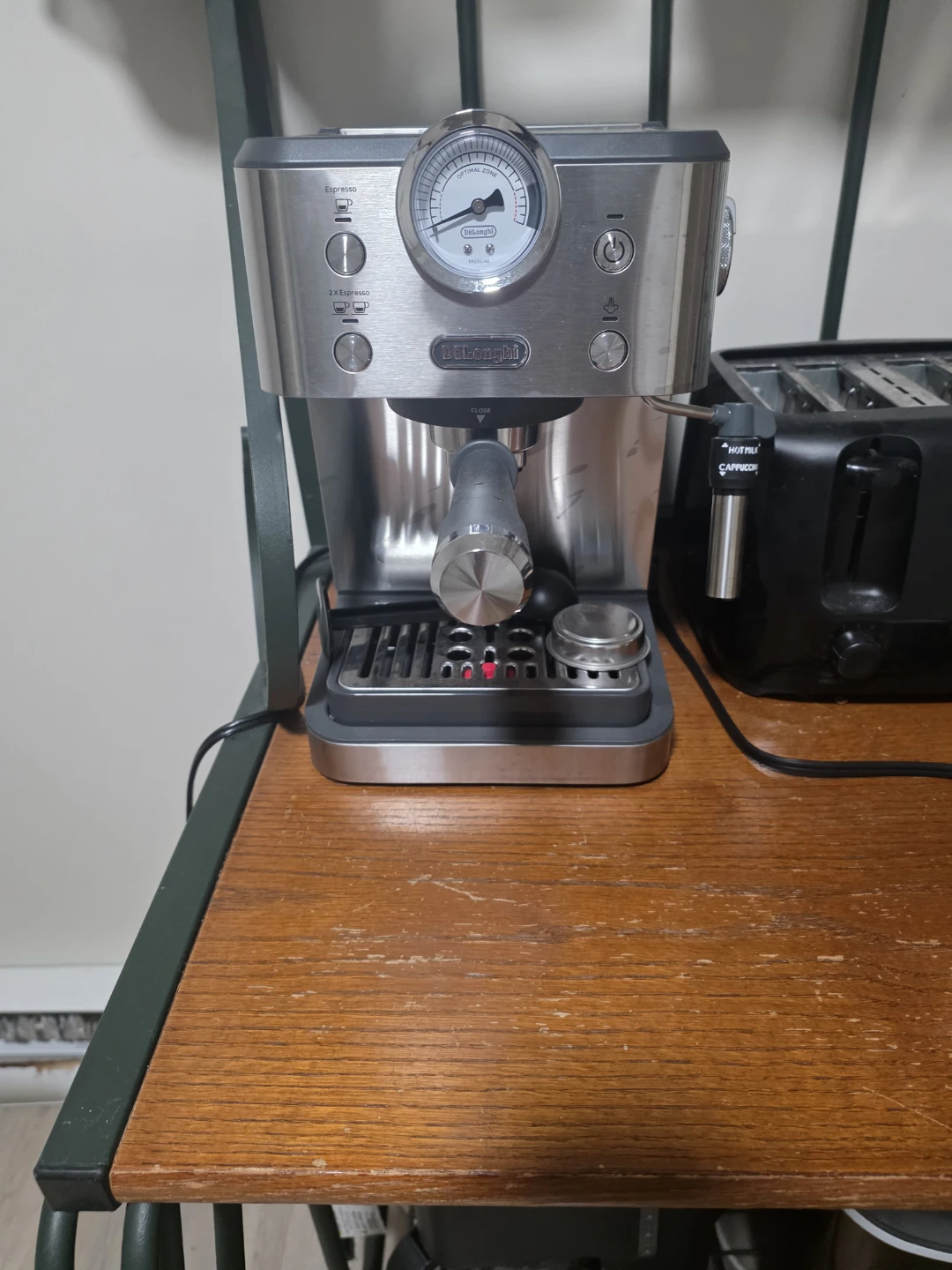 De'Longhi Espresso Machine