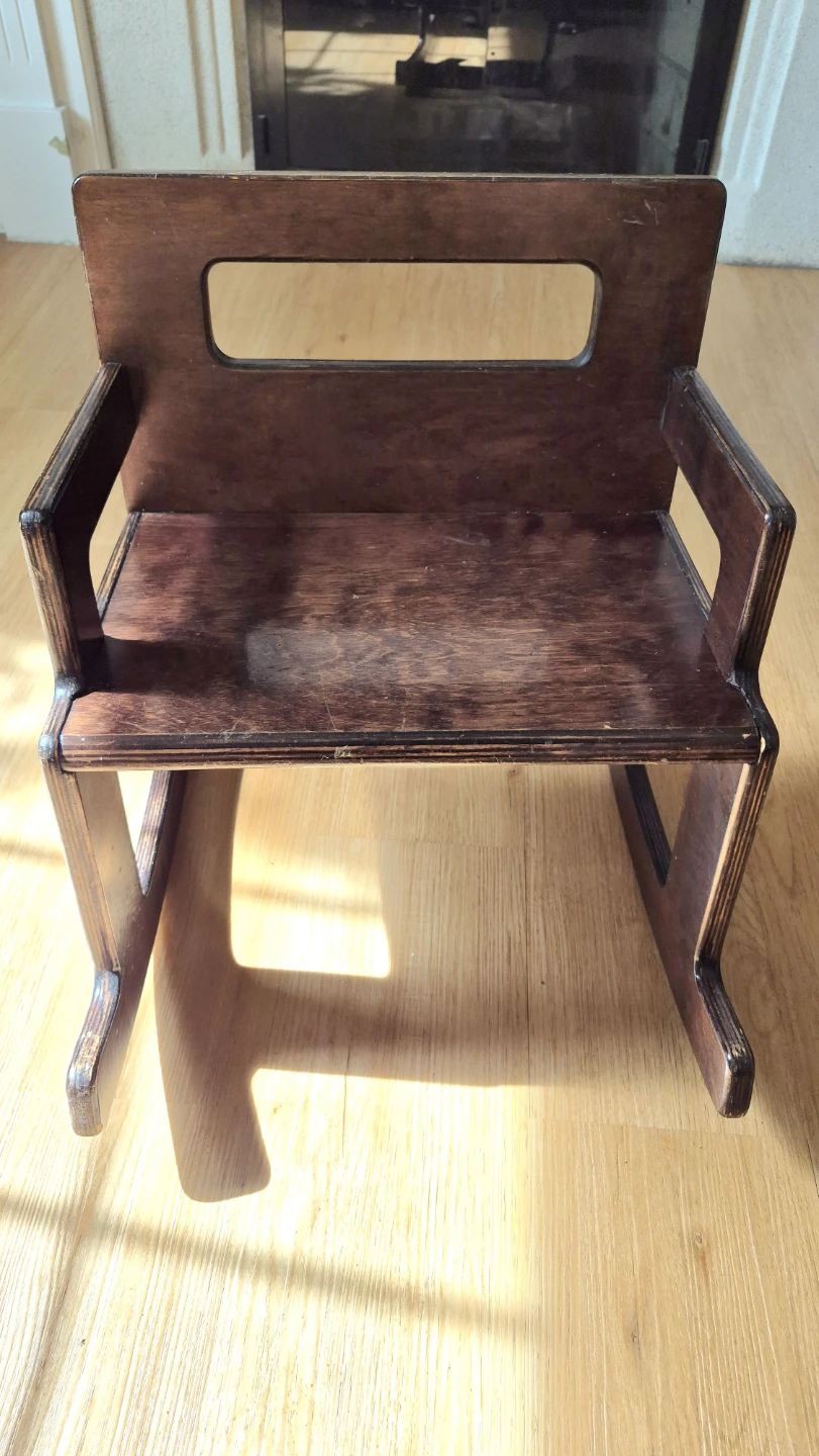 Wooden children's rocking chair - photo 2