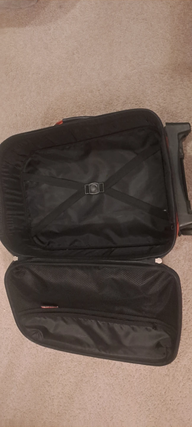 Pierre Cardin Carry-On Luggage - photo 3