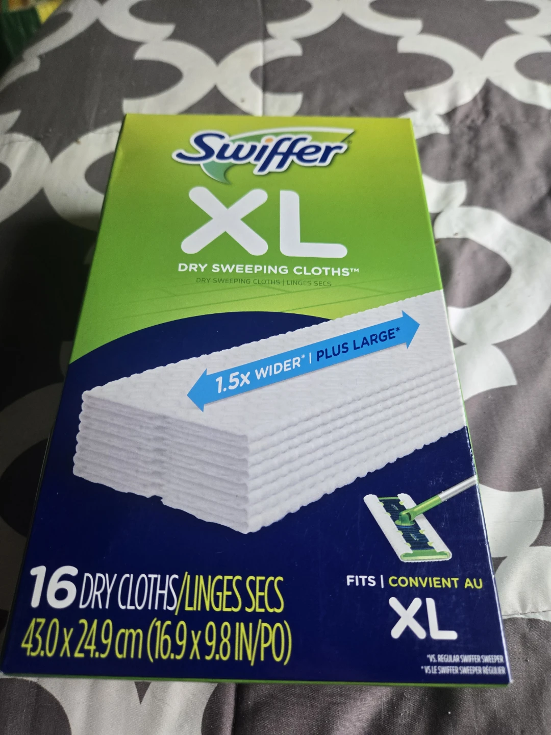 Swiffer XL Dry Sweeping Cloths, 16 Count