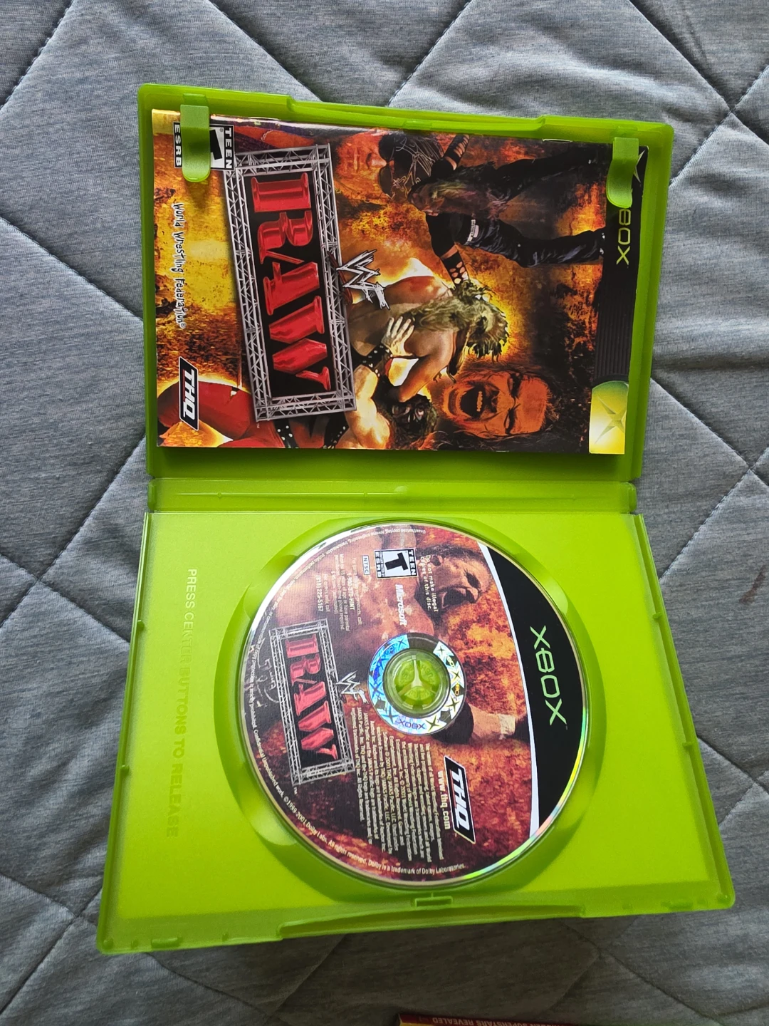 WWE Raw for Original Xbox with Strategy Guide - photo 3