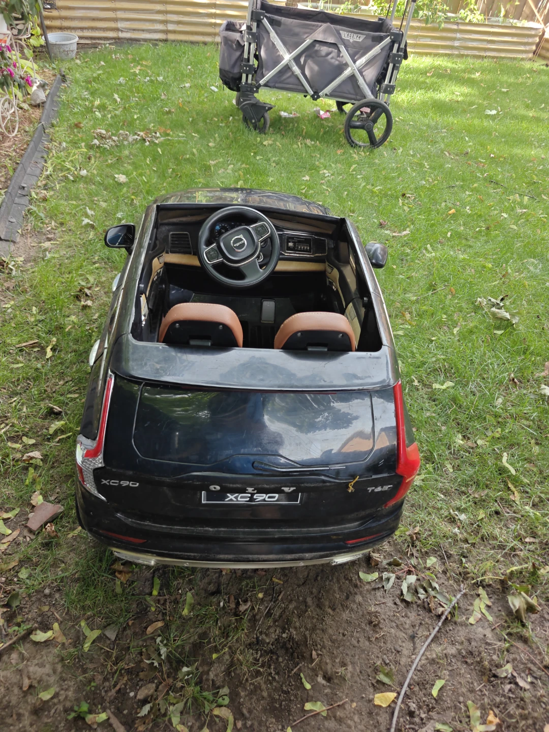 Volvo XC90 Ride-On Car, new battery - photo 3