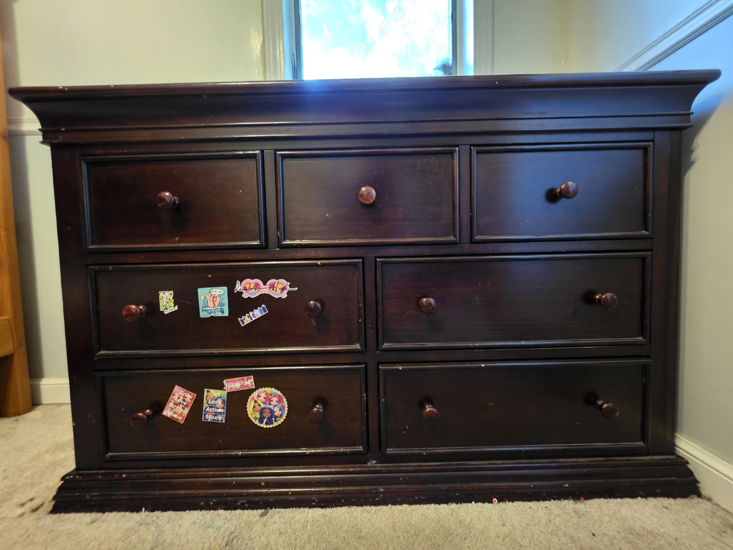 Dark Wood Dresser with 7 Drawers - photo 4