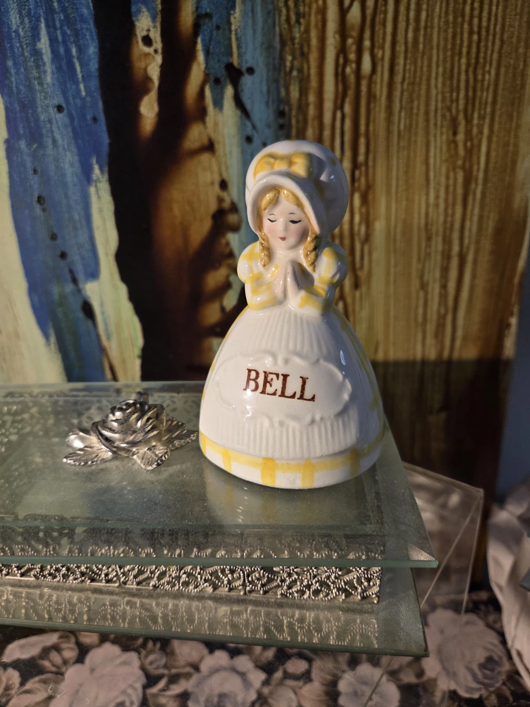 Vintage Giftcraft Ceramic Girl Figurine Bell - photo 3