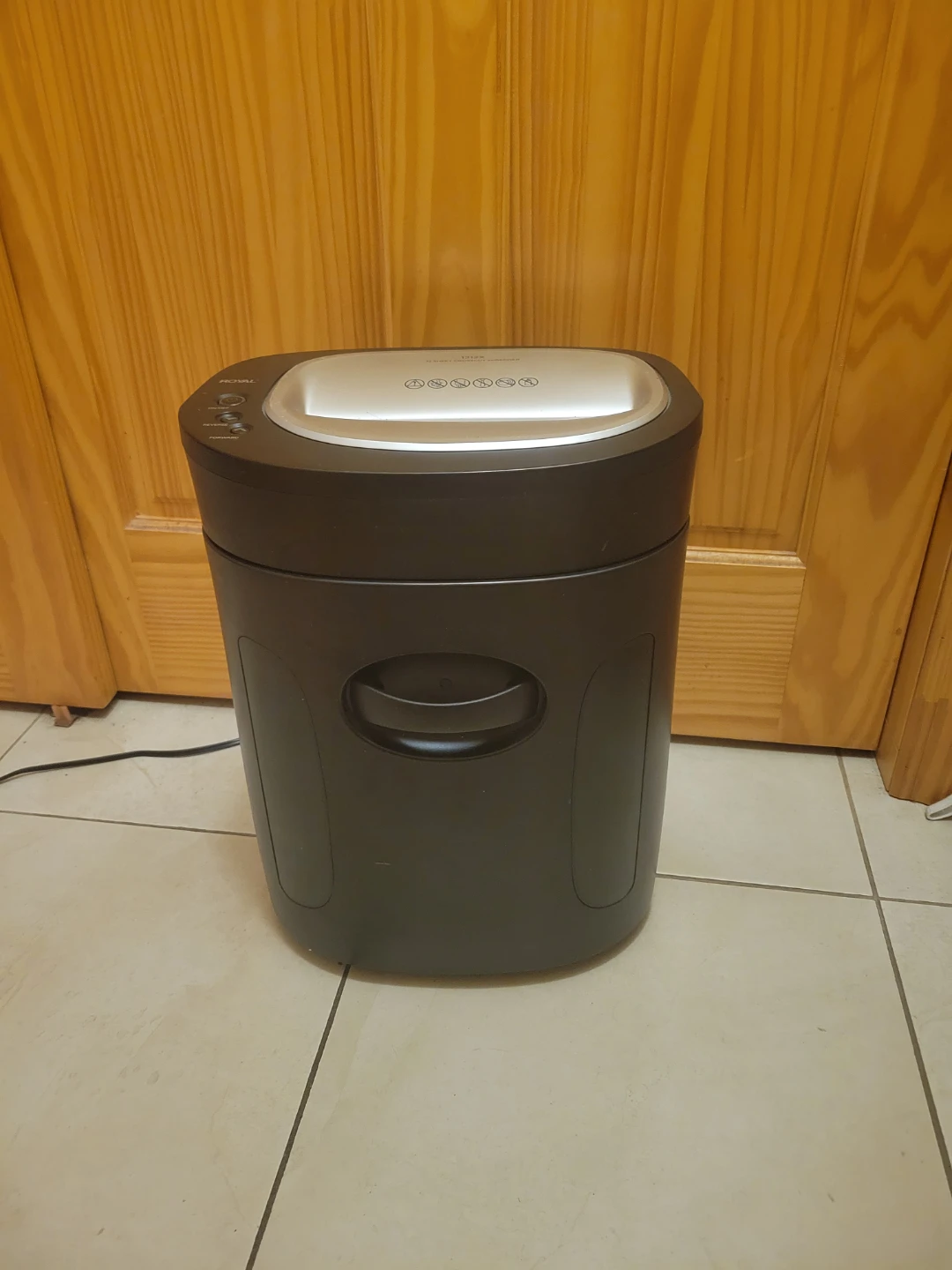 Royal 1212X 12-Sheet Crosscut Shredder