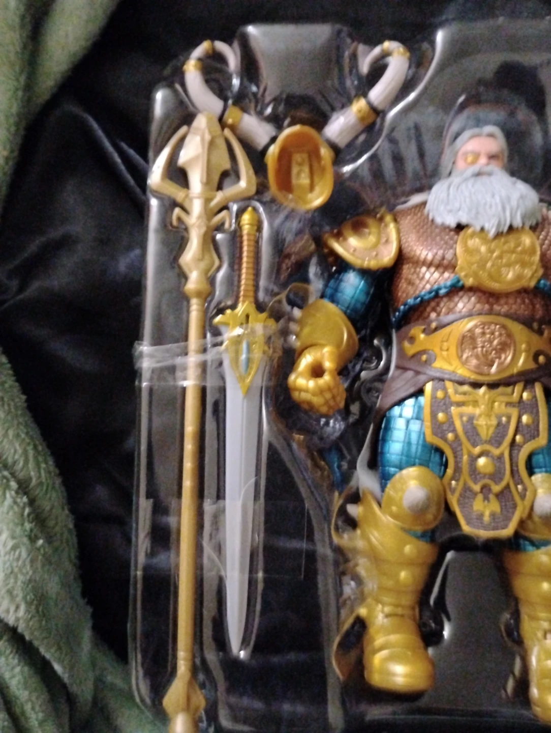 Marvel Legends Odin Action Figure - photo 4