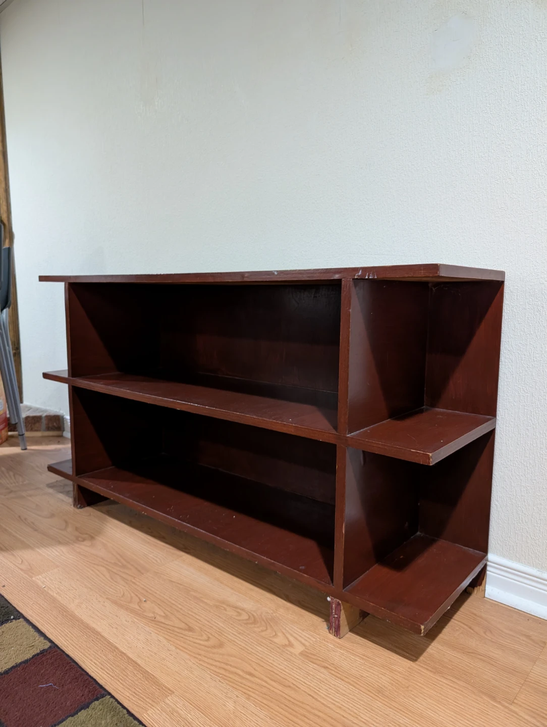 Shelf, very sturdy