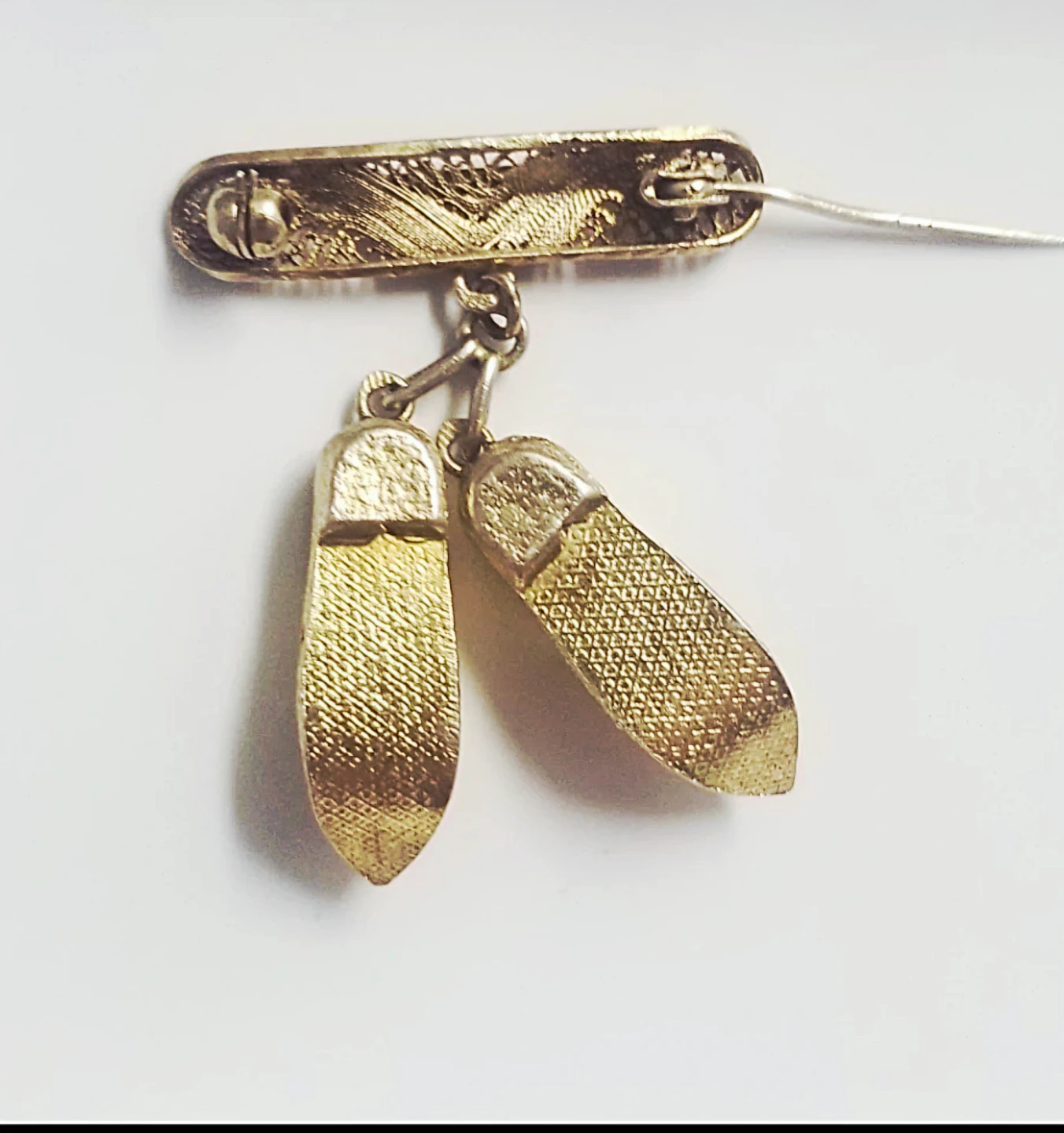 Vintage Portuguese Filigree Dress Shoe Brooch | Gold & Blue - photo 4