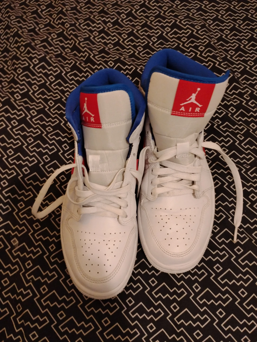 Air Jordan 1 Mid White Blue Red Sneakers US 8.5