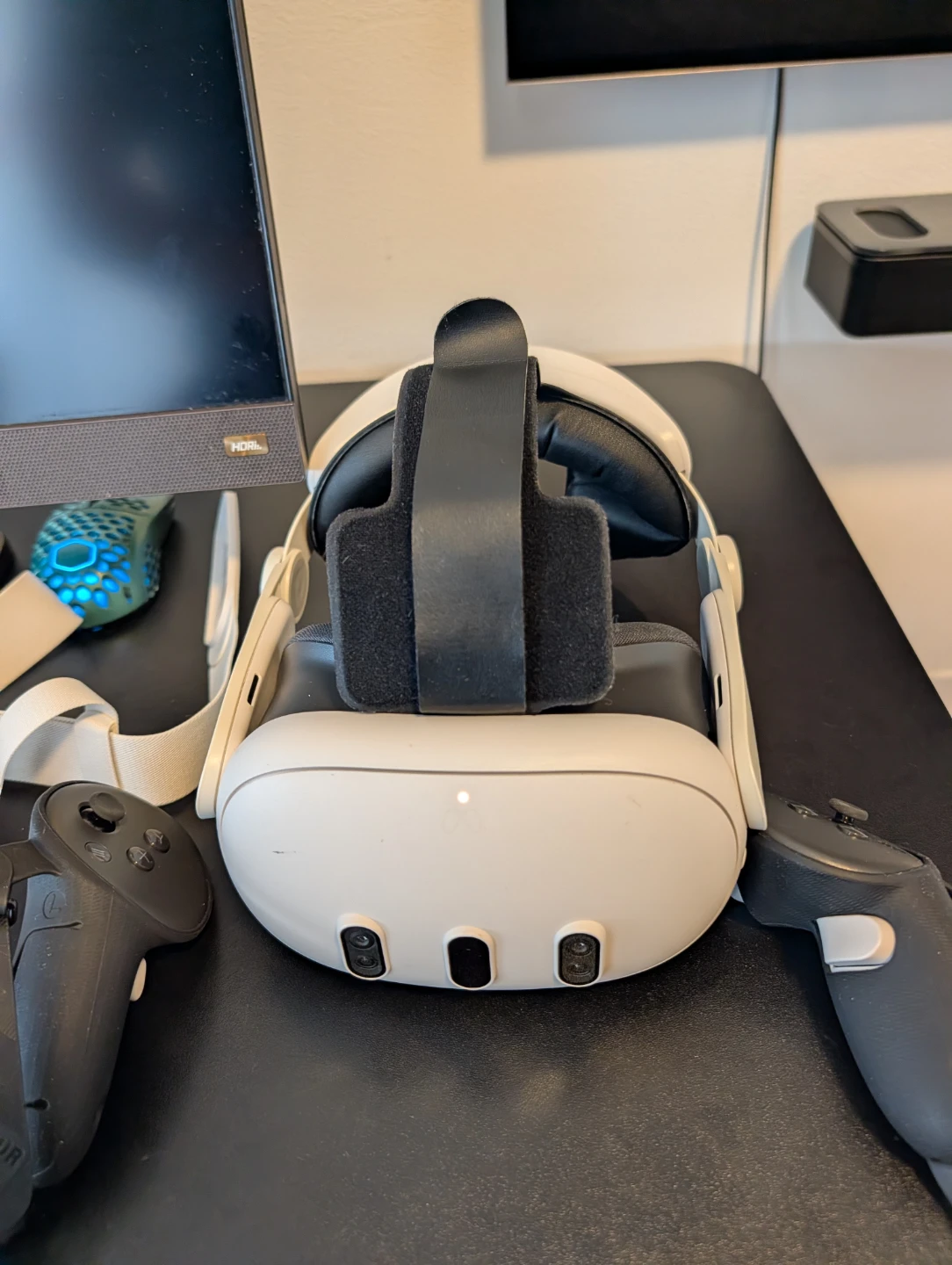 Meta Quest 3 512GB VR Headset + Accessories