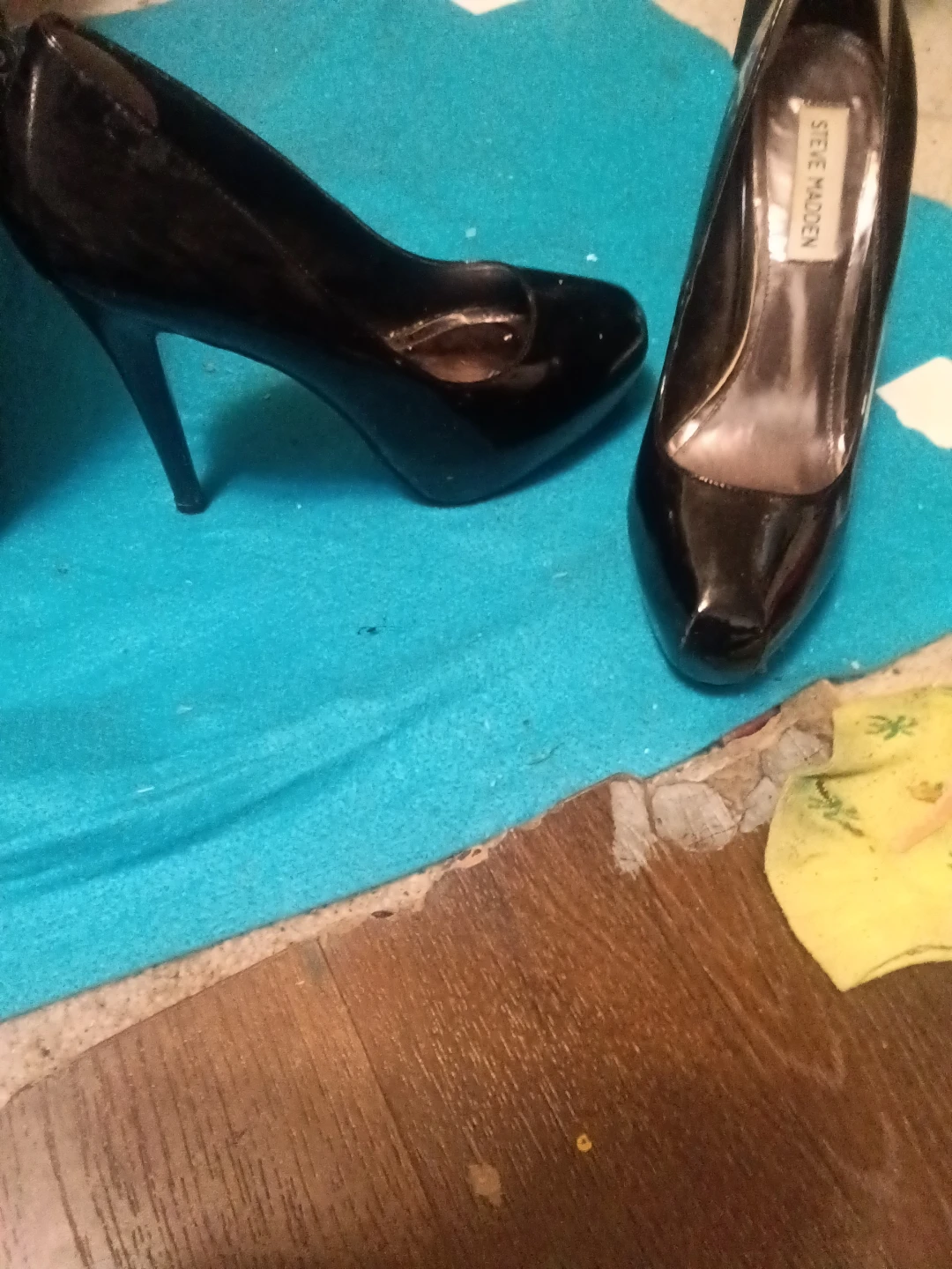 Steve Madden Black Patent Leather Hidden Platform Stiletto - photo 2